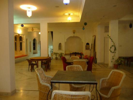 Hotel Aravali View Palace Udaipur Bagian luar foto